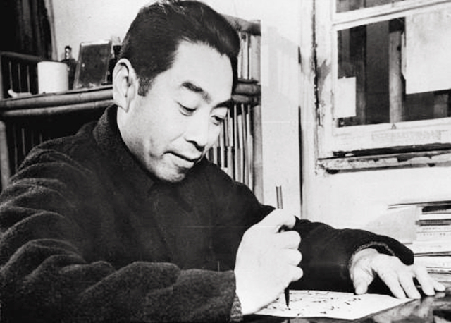 毛*东泽**如何评价周恩来、*德朱**、*少奇刘**、*小平邓**？