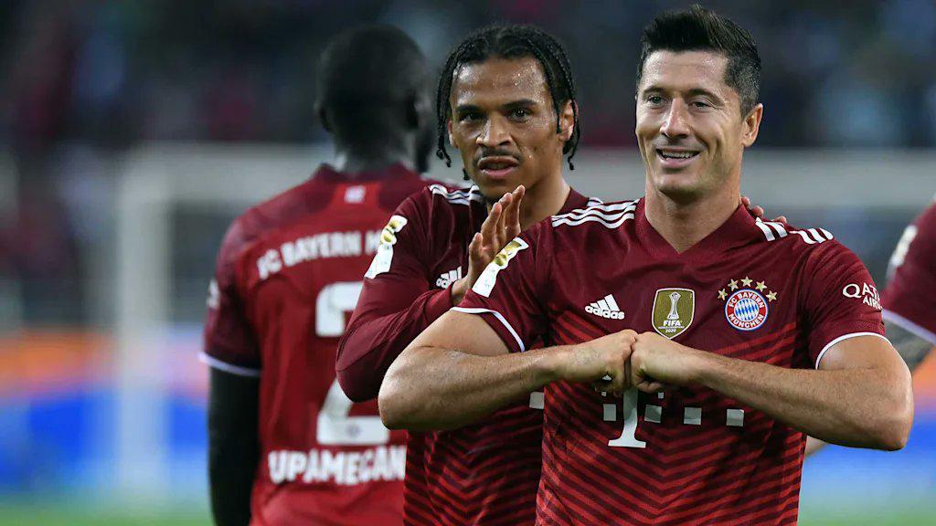 德甲拜仁2-1逆转门兴,德甲大结局拜仁九连冠莱万破纪录