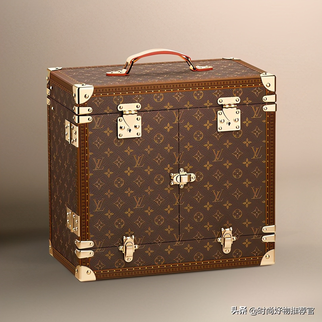 视野巴黎,视野拍卖界对话佳士得pk苏富比