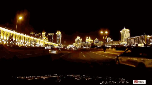 五一假期闺蜜去大兴安岭穷游,闺蜜自驾大草原