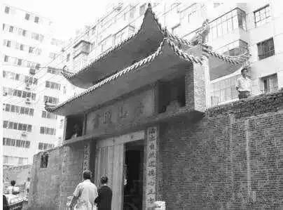 第一次通火车,第一家电影院...兰州这些“第一”,你都知道吗?