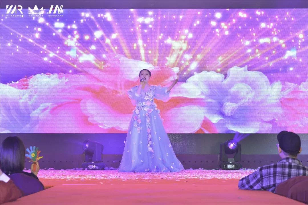 “筑梦华娱,致远未来”时代华娱第十一月总结大会