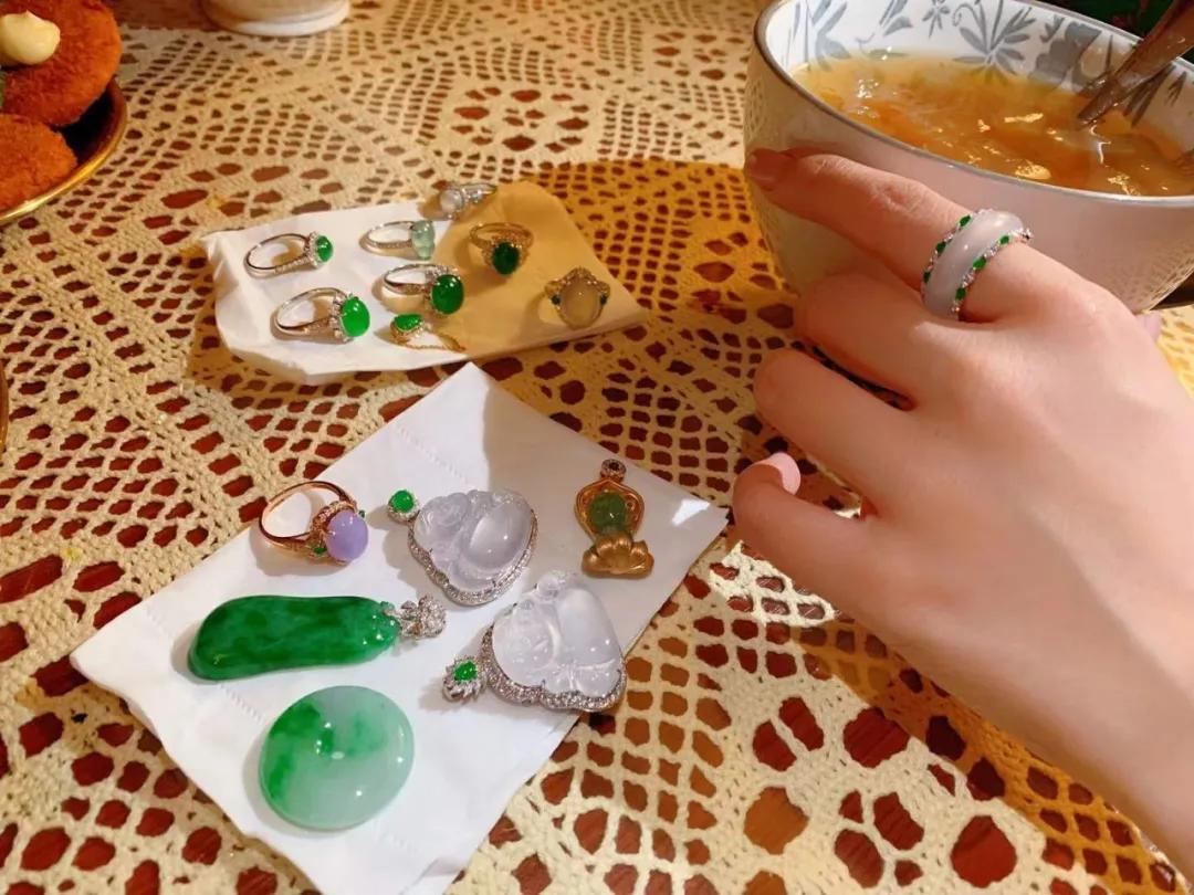 如何体现女王范,女性一定要有超显气质的珠宝