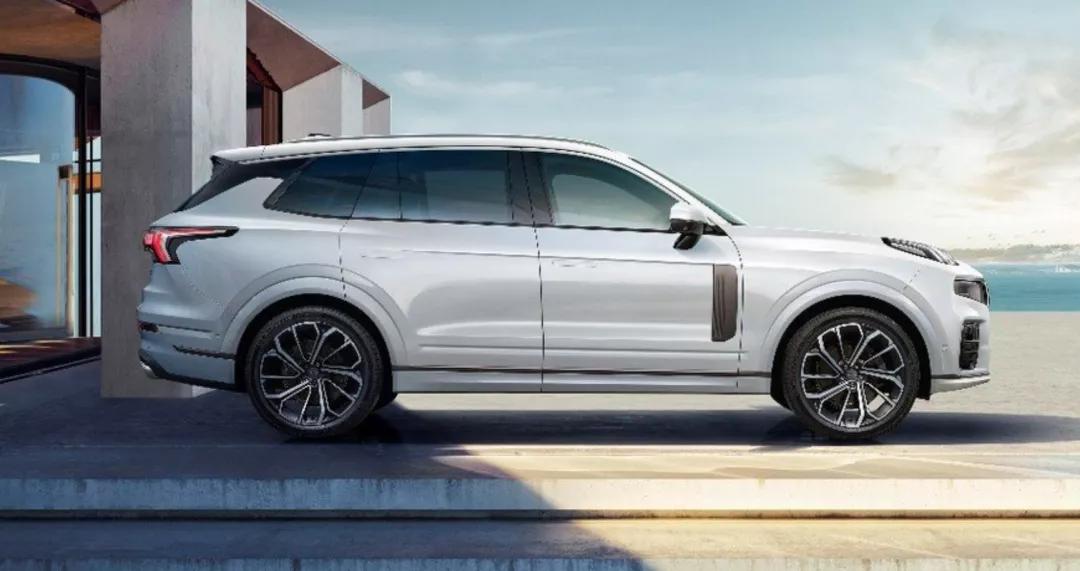 领克09对比汉兰达第三排空间,领克09卖不动怎么不降价