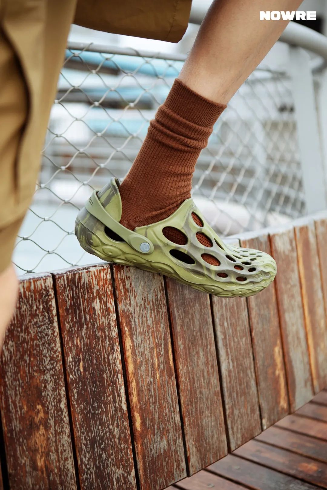 丑却前卫的Merrell「HydroMoc」会是潮流领域下一个爆款吗？