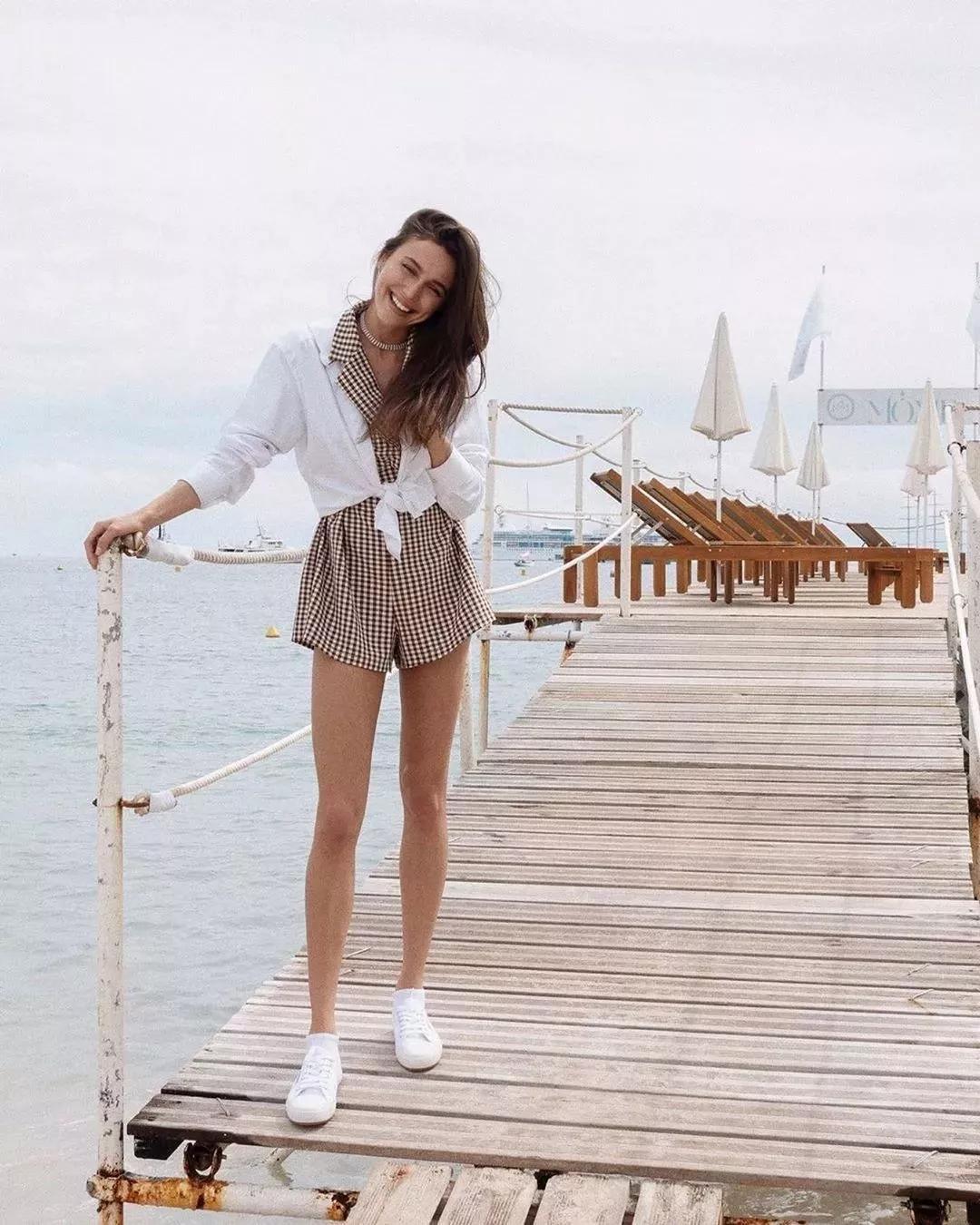 休闲小白鞋匡威vans,年度最火vans小黑鞋这样穿真酷