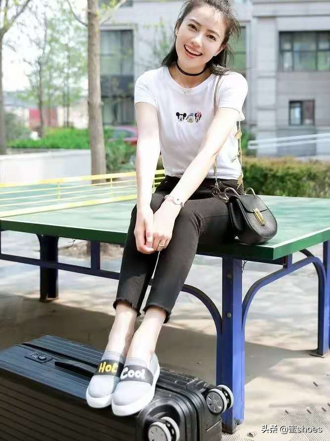 高圆圆代言女鞋,高圆圆代言千百度女鞋图片