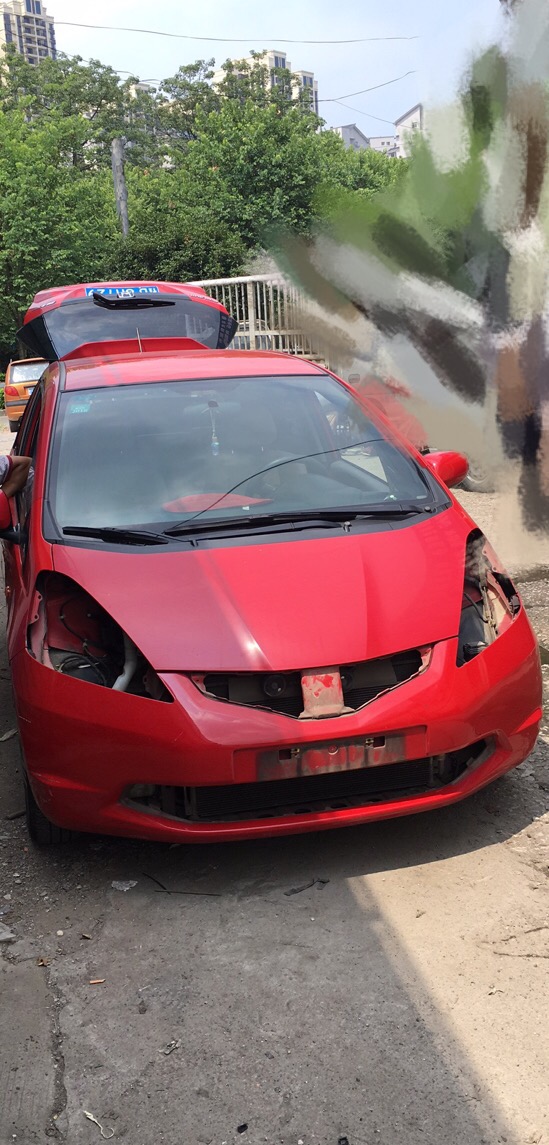 车辆报废自己要出钱吗,车辆拿去报废可以享受置换补贴吗