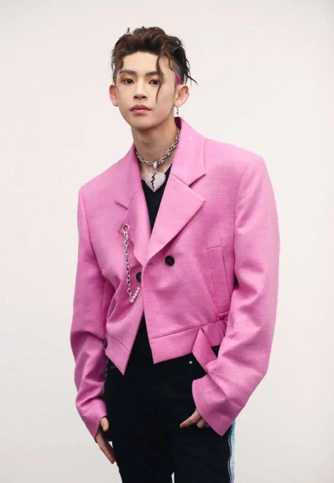 时尚搭配技巧100例,时尚搭配二十六种