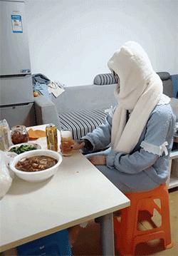 山海经中以乳为目以脐为口的怪物,山海经搞笑图片