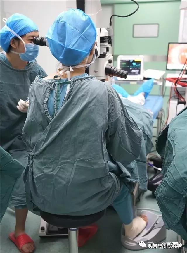 从生死营救到“*拍偷**照”,发生在西安四院的这些场景,温暖了2019