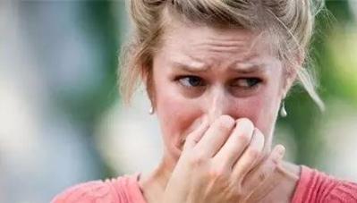 如何判断宝宝放屁是正常,宝宝放屁其实是一种求救信号图文