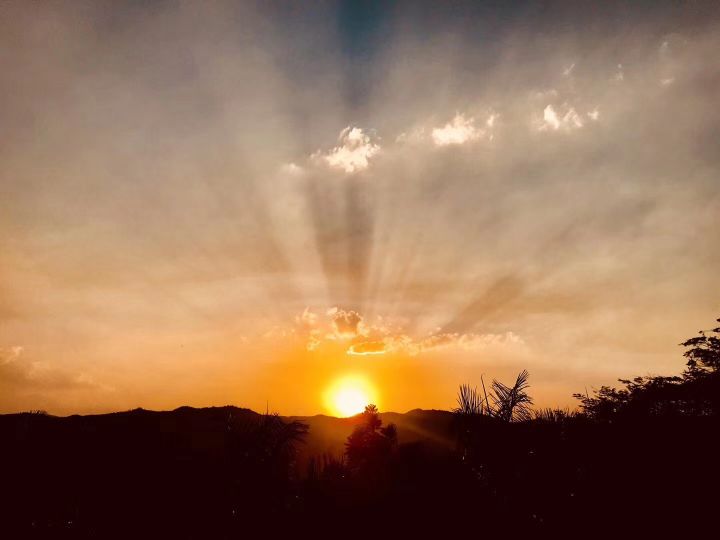 个人气质提升,提升气质的20个小方法