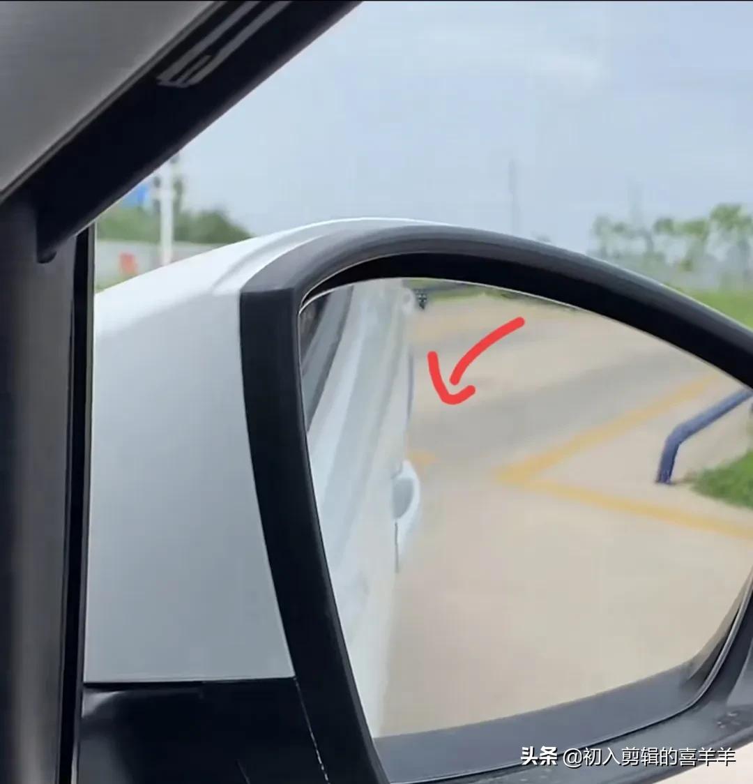 b2科目二倒车入库技巧讲解看后窗,科目二c1倒车入库和侧方停车技巧