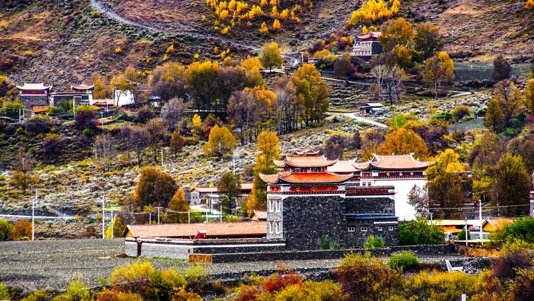 川西最美自驾游环线,川西最美越野路线