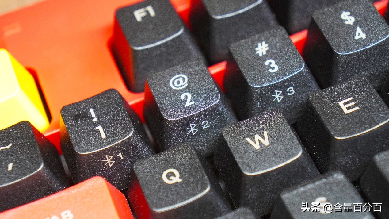 钢铁侠联名款TT机械键盘,ttg521机械键盘测评