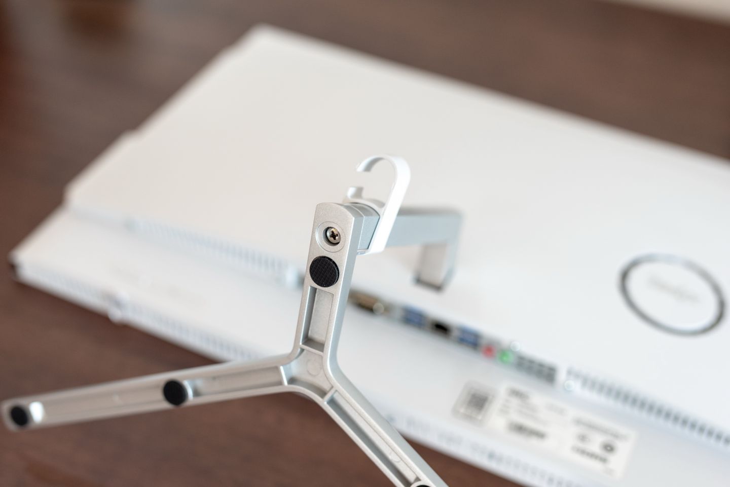 性价比的一体机体验怎样?HKC蚂蚁电脑