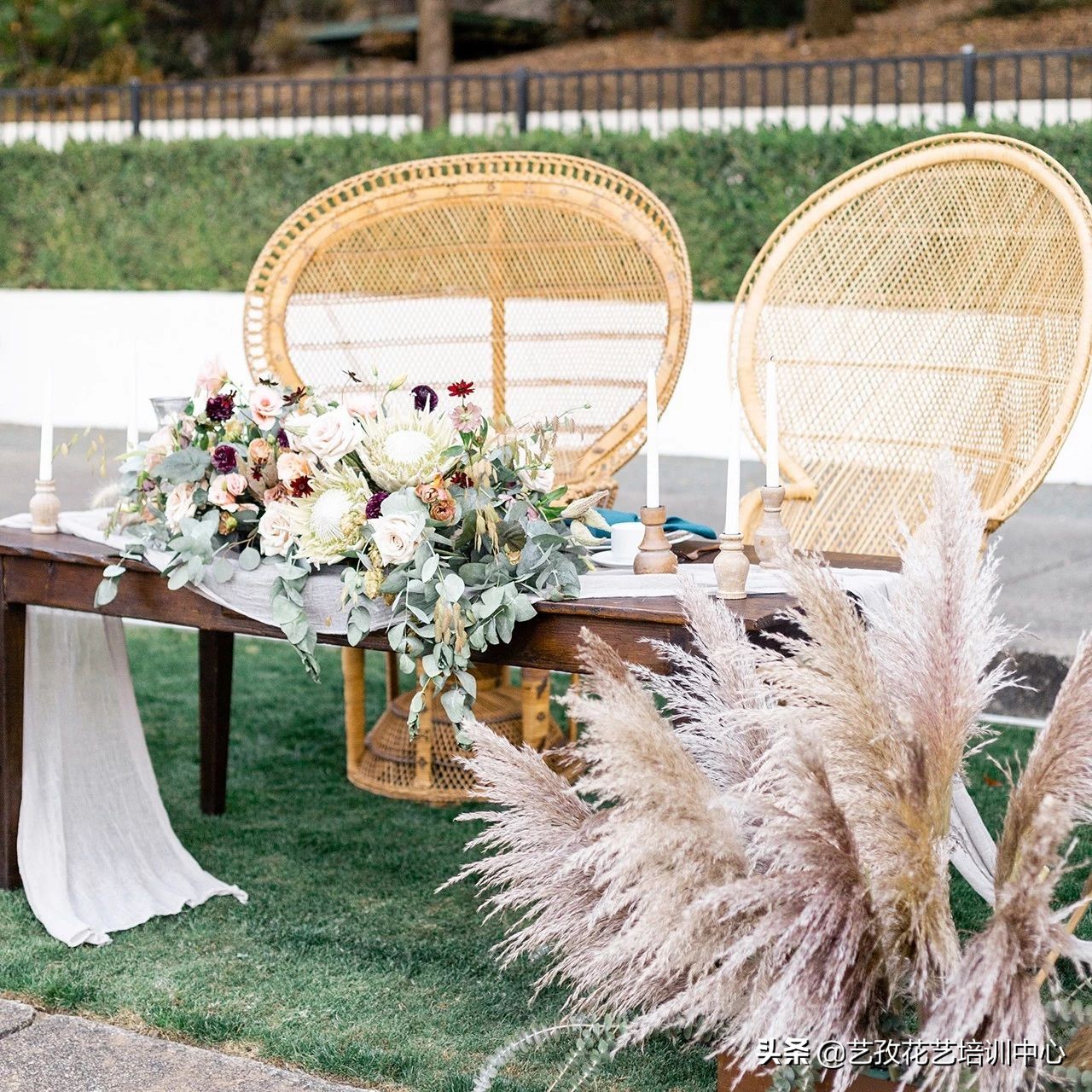 开一家花店怎么营销才能赚钱,花店做批发零售怎样进货