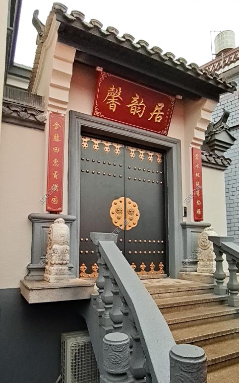 浙江土豪自建豪华别墅乔迁,90后小伙花30万自建别墅