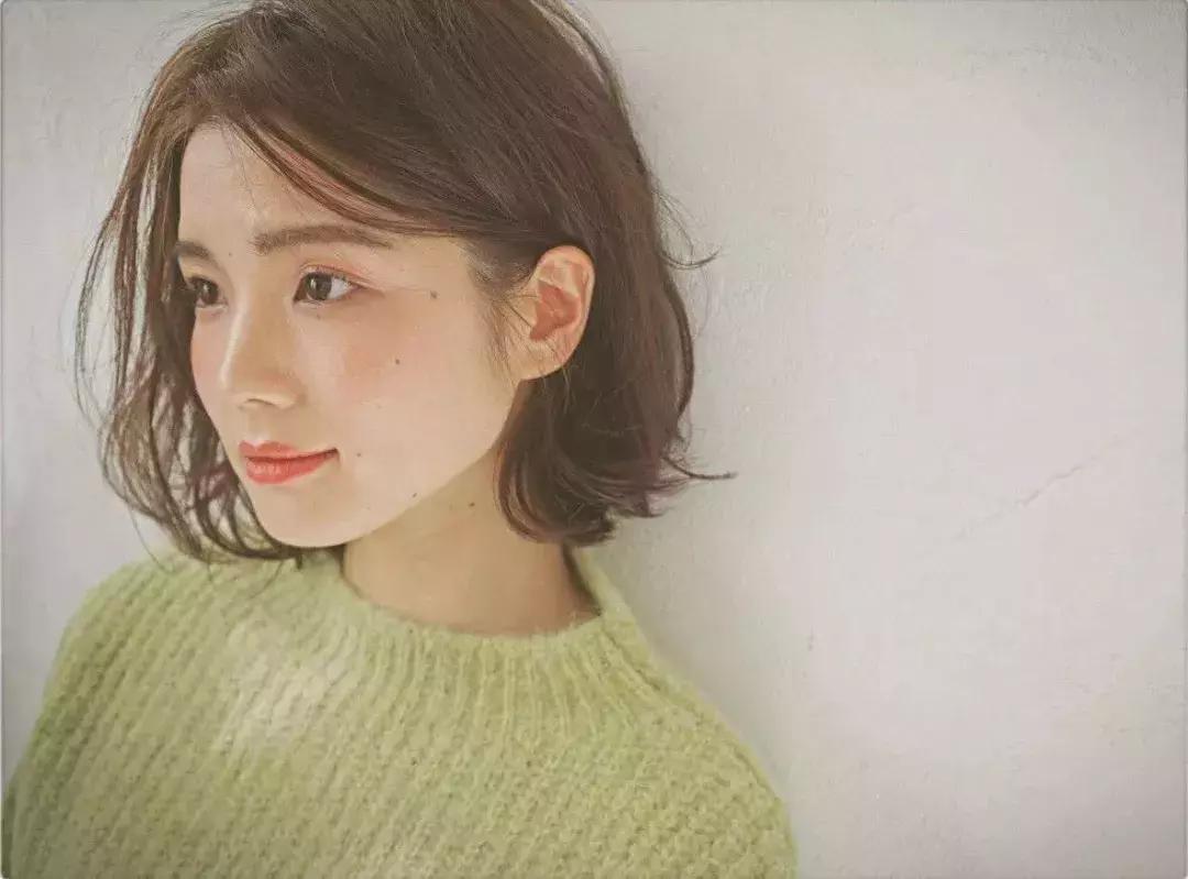 男士在家diy卷发,超级有质感的卷发