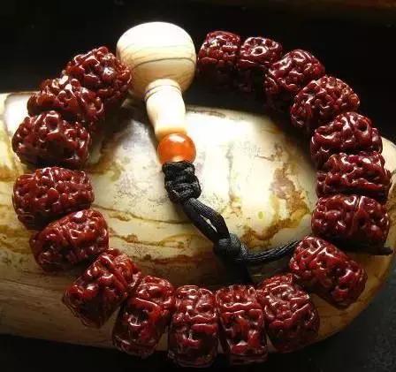 盘花了的手串怎么补救,不想要的开光手串怎么处理