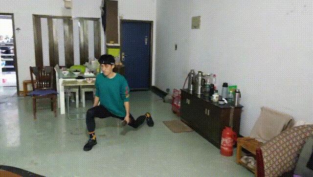 篮球课怎样结合球练习下肢,如何练习下肢力量篮球