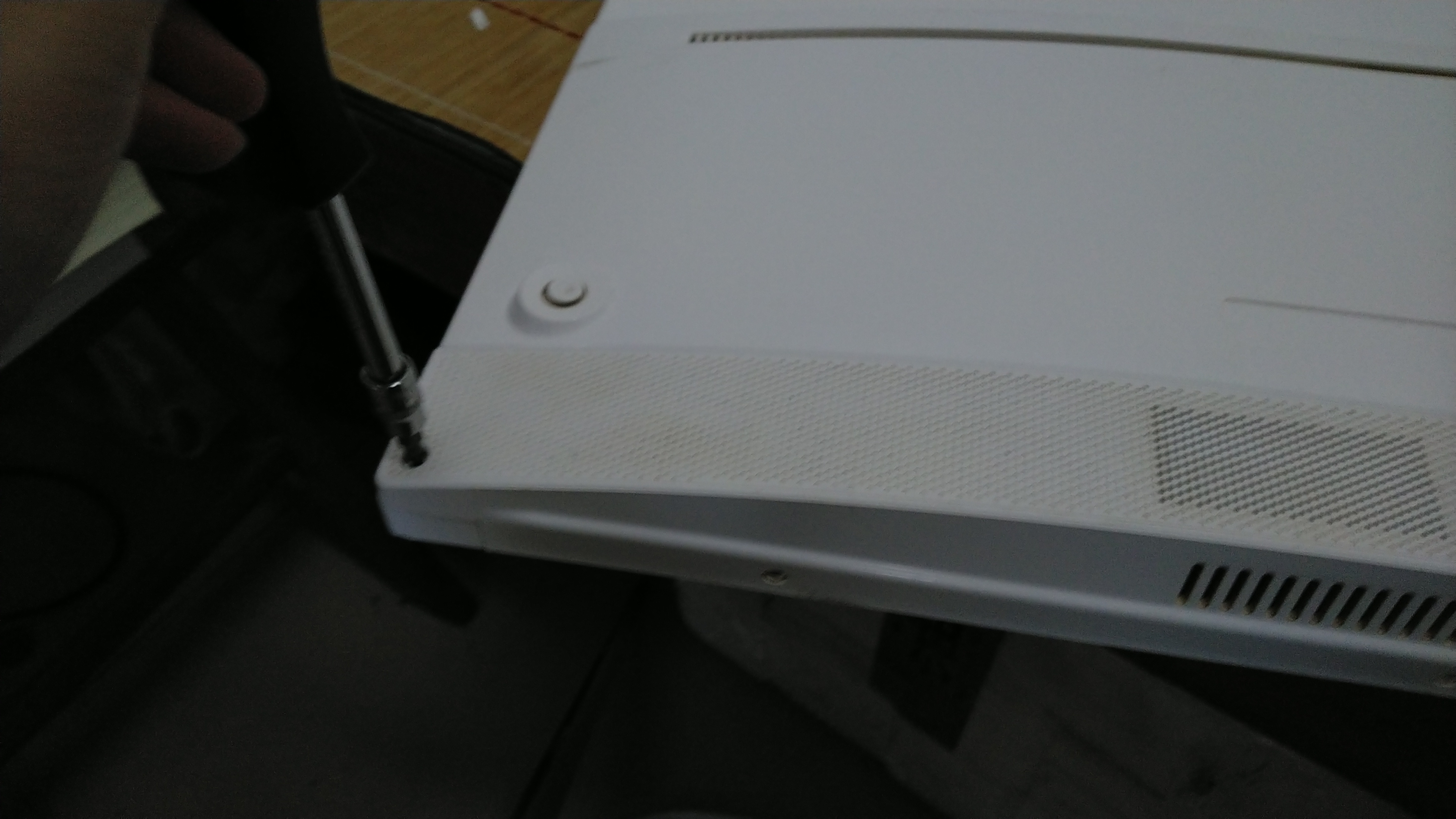 aoc显示器24w80p怎么拆,aocq3208vwg显示器怎么样