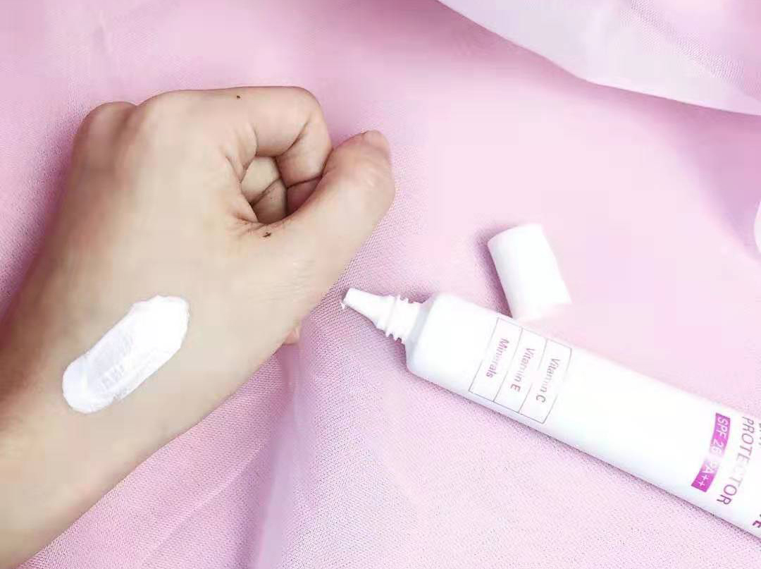 爱护肌肤,姬芮隔离霜夏季必备