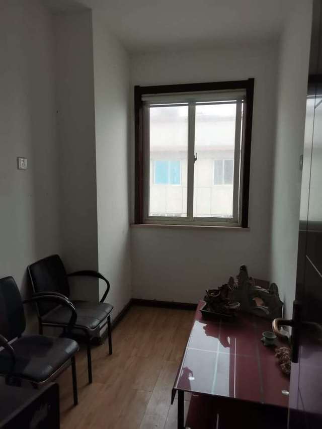 法院公示:驻马店豪车、住宅集体拍卖!雷克萨斯、众泰