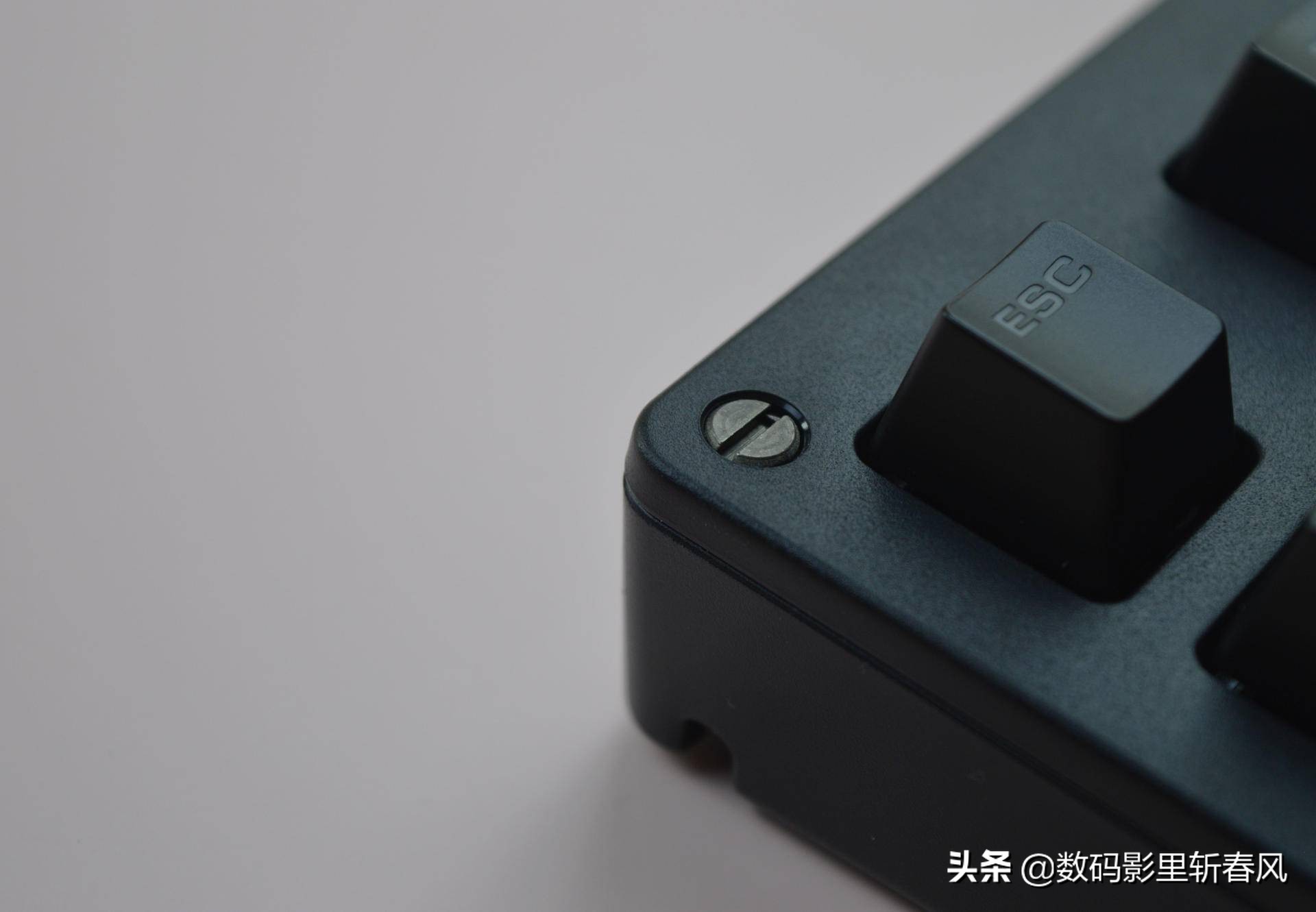 purltkl键盘樱桃青轴,磁吸防尘网推荐