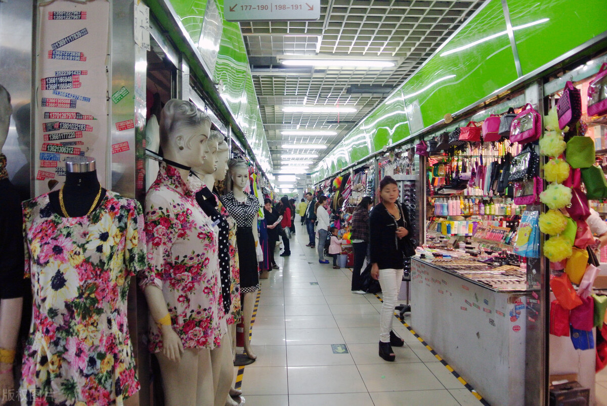 开店创业需要注意哪些事项,年轻人开店创业怎么进货