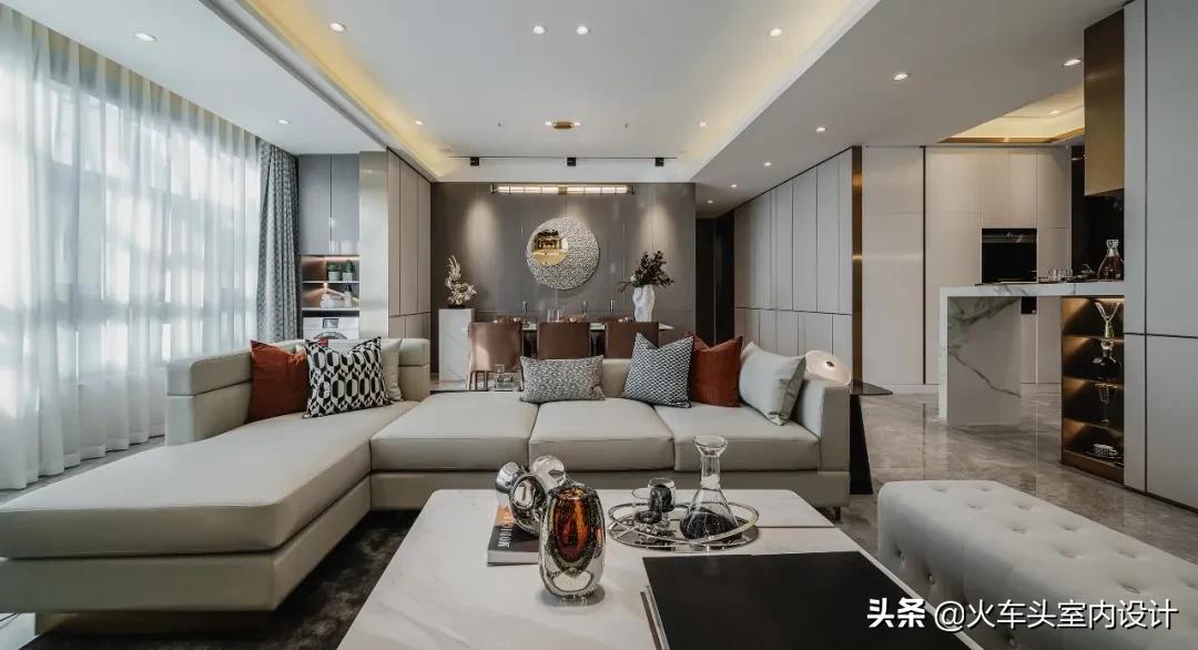 现代意式风情赋予空间奢华的灵魂,元禾大千成都艺术品有限公司招牌