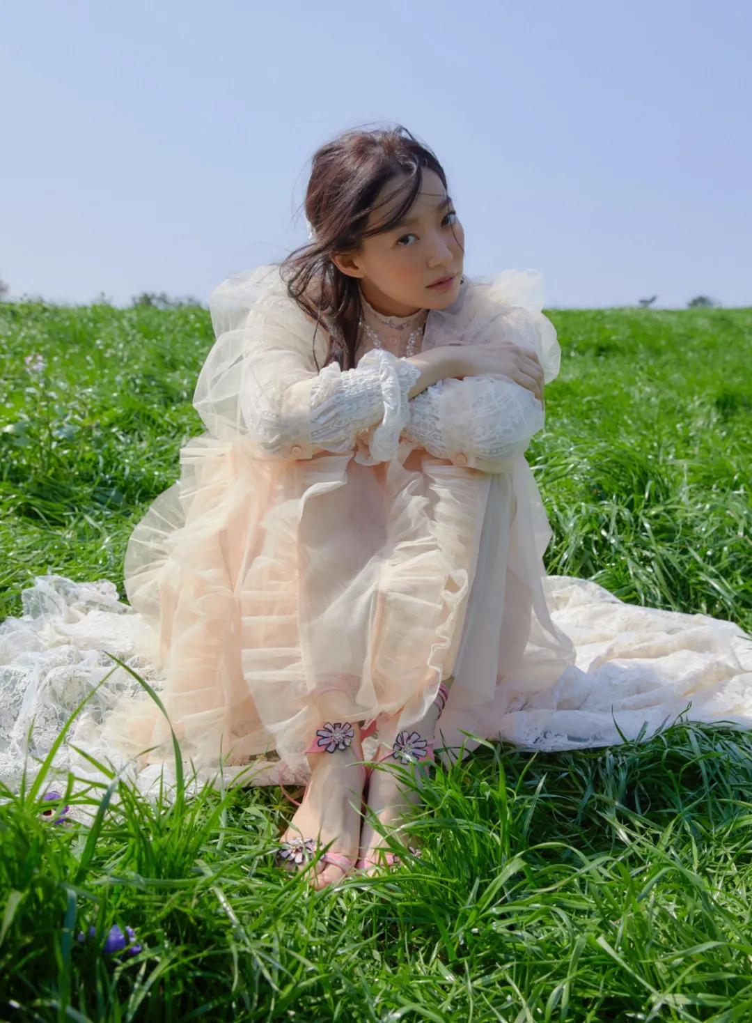 她被称韩国硬照女王，手握时尚圈顶级资源！网友：姐姐我可以