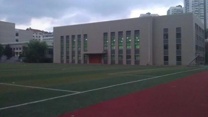 大连市第十三高级中学,辽宁省大连市第二十高级中学