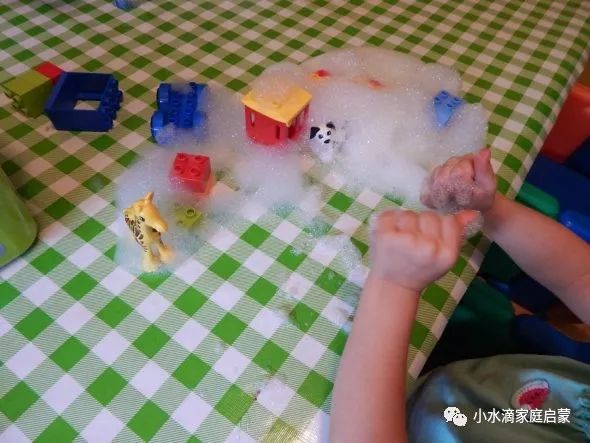 字母游戏吸管字母,英语字母游戏儿童版