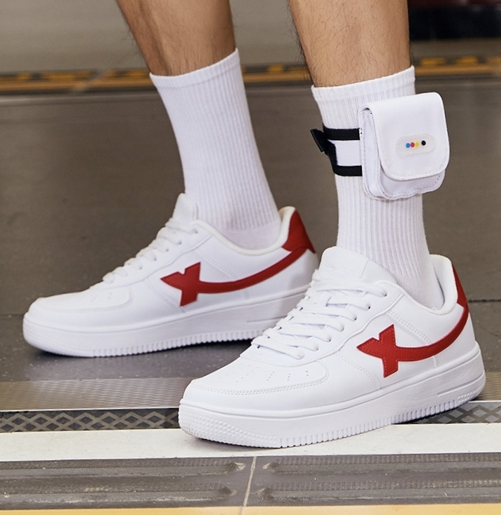 安踏的气垫鞋怎么样,安踏哪款运动鞋和匹克态极相似