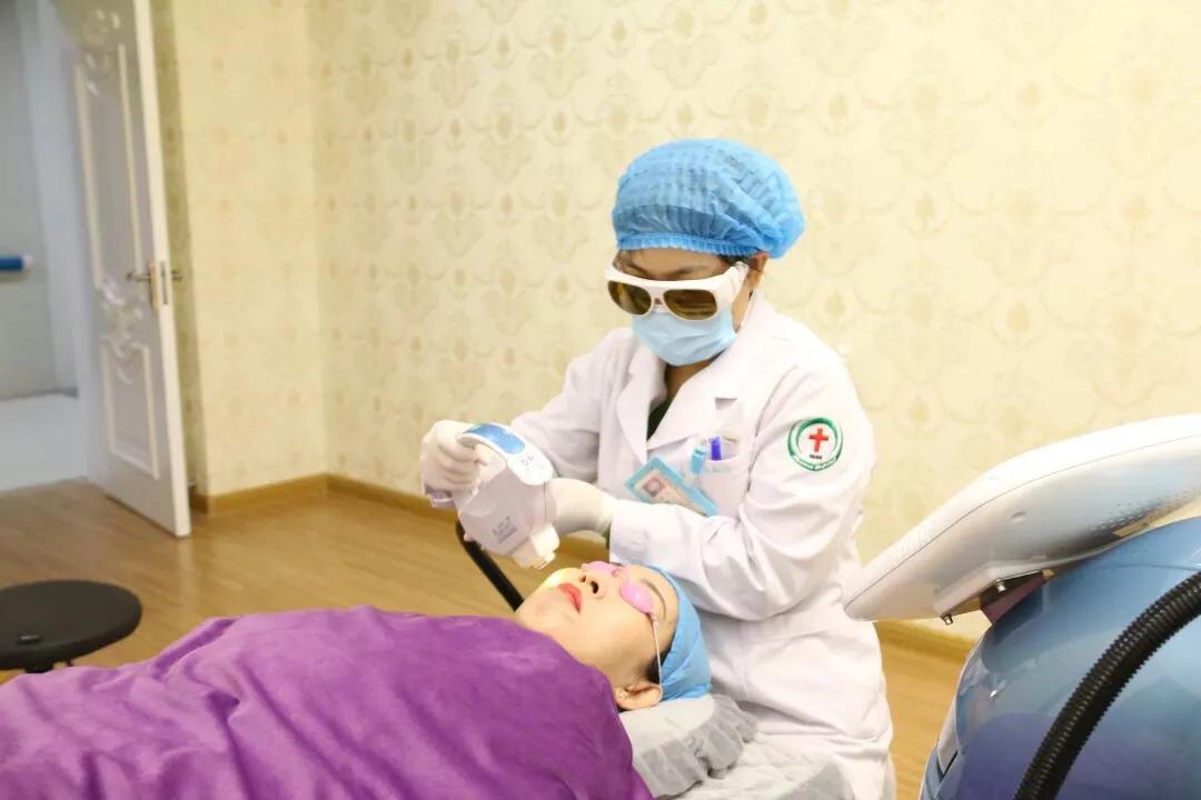 聊城创美整形双眼皮价格,聊城割双眼皮最好的正规医院