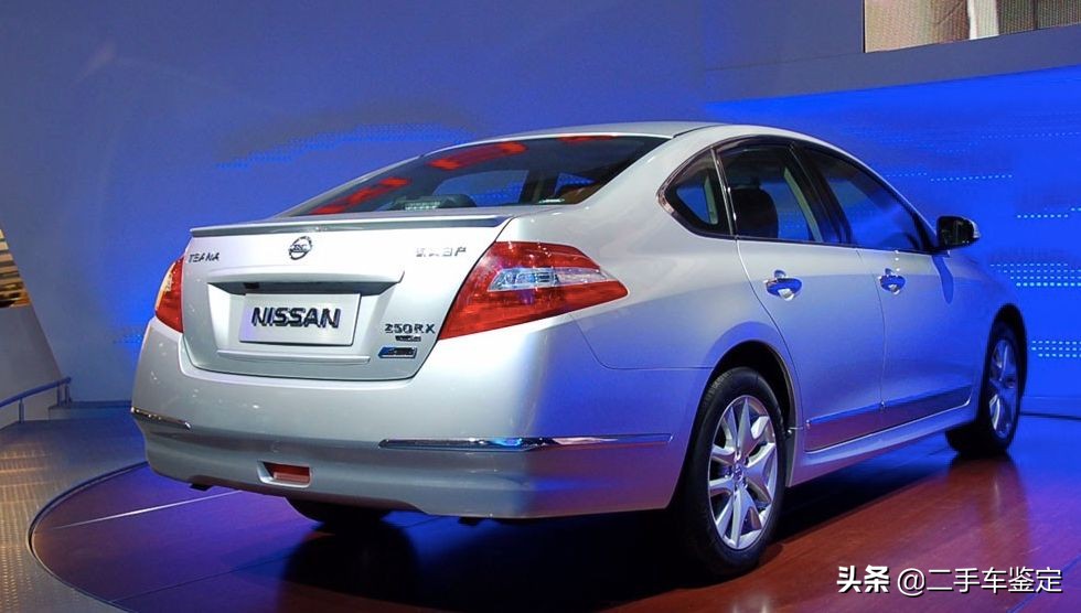 五分钟区别不同年款帕萨特,日产天籁各个版本区别