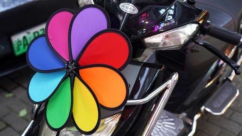 中兴axon30为什么放弃屏下摄像头,中兴axon405g前置摄像头评测