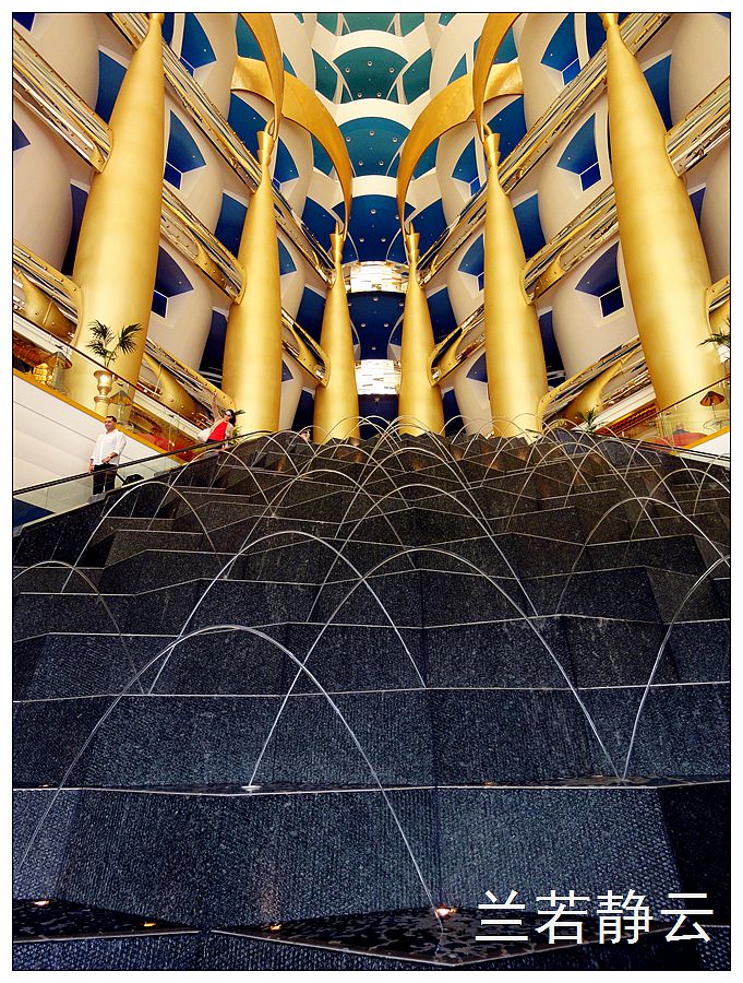 享受迪拜帆船酒店早餐,迪拜七星帆船酒店附近美食