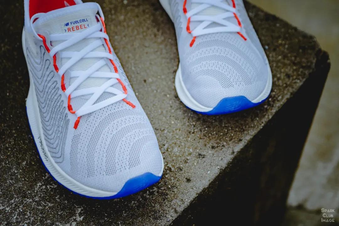 碳板不易断的实战好鞋,进阶跑者买什么碳板跑鞋