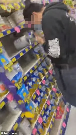 悉尼女愤怒曝光，称华人代购在药店内视频接单，购买大量奶粉