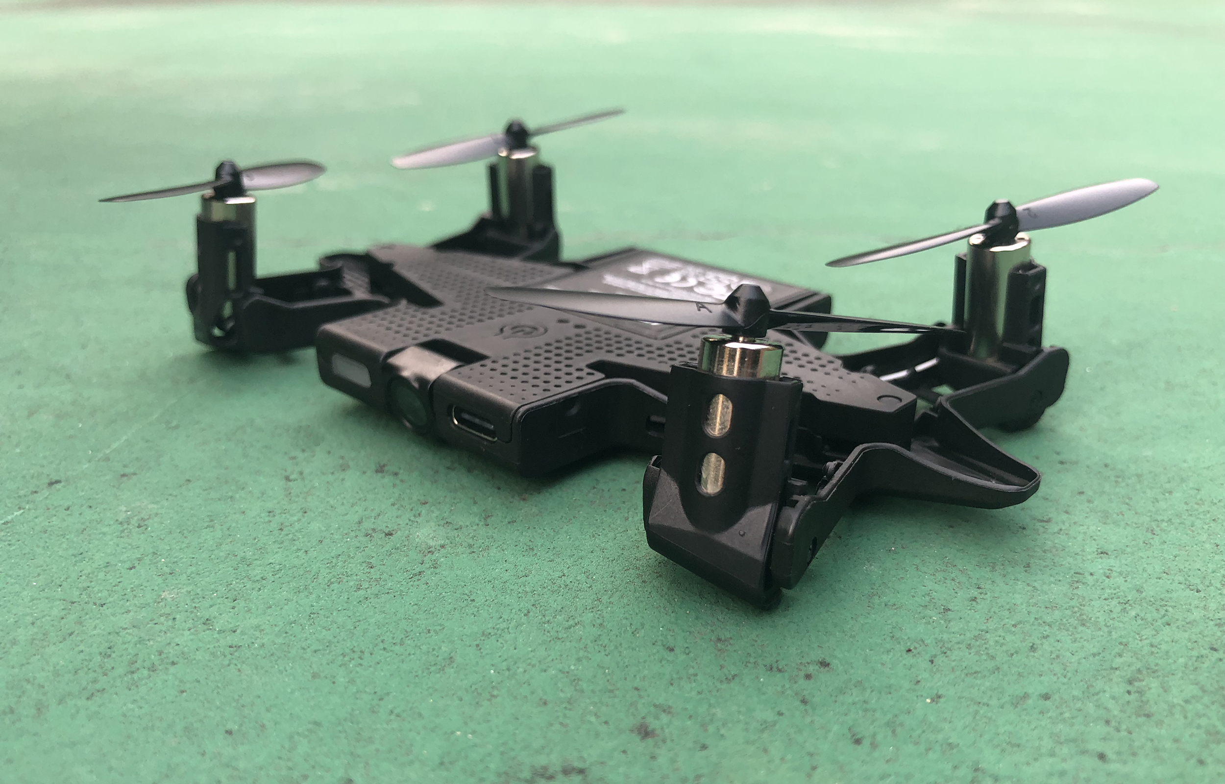 aee一电科技有限公司怎么样,aeeai手机壳