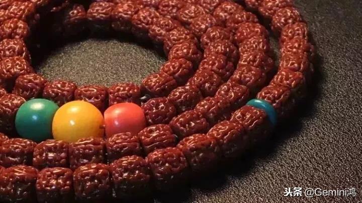 怎样把金刚菩提手串清理干净,金刚菩提盘脏了可以下水清理吗