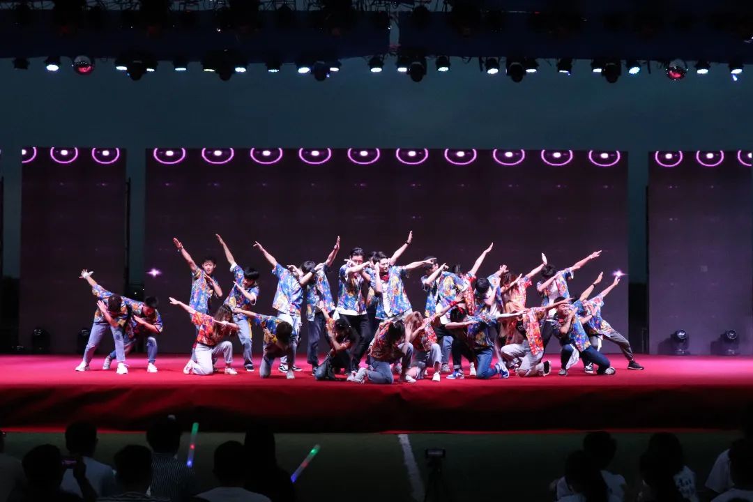 这样的阿勒泰你心动了吗,这样的合肥