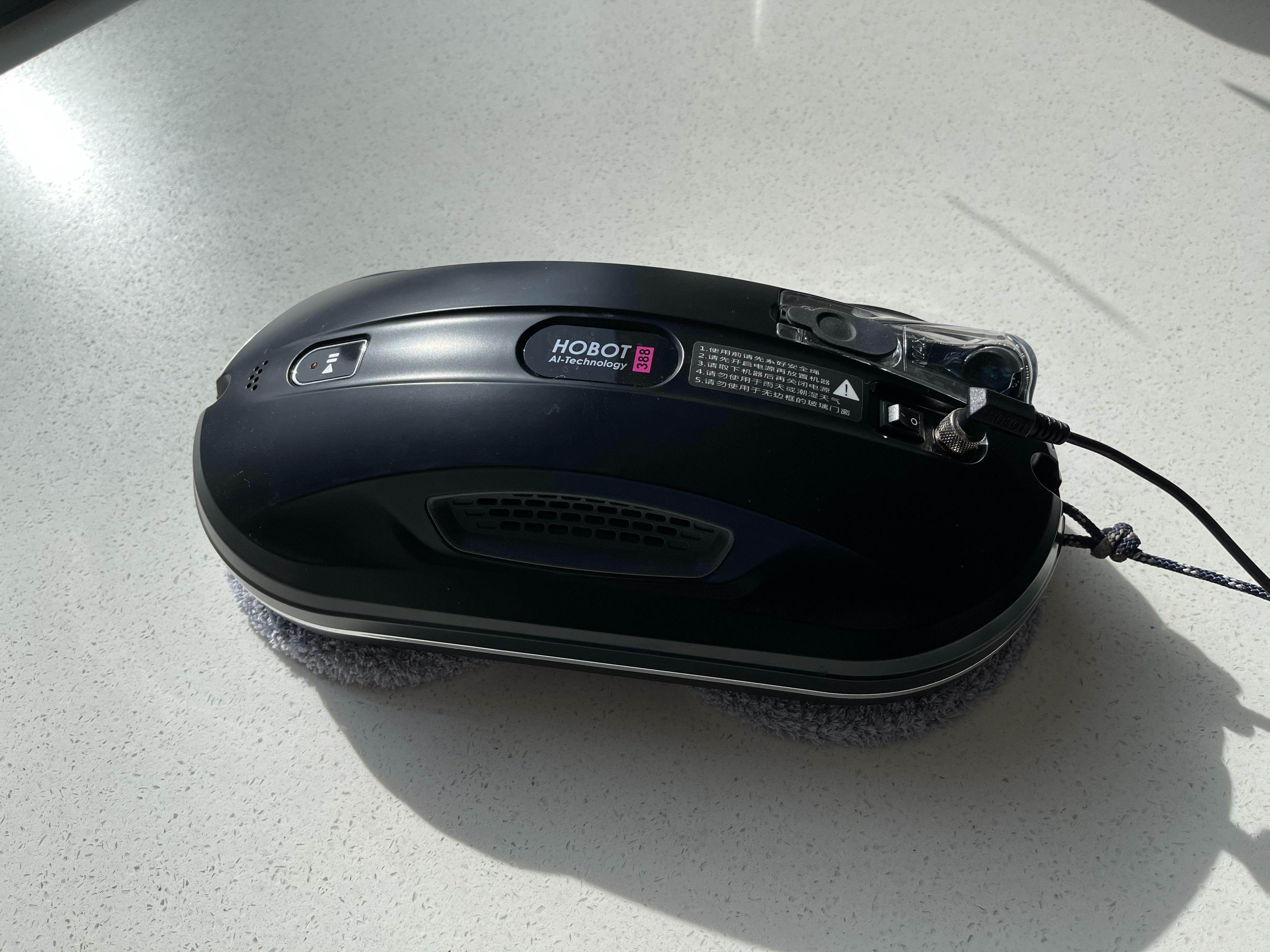 2000元的擦窗机器人,扫地机器人是智商税吗