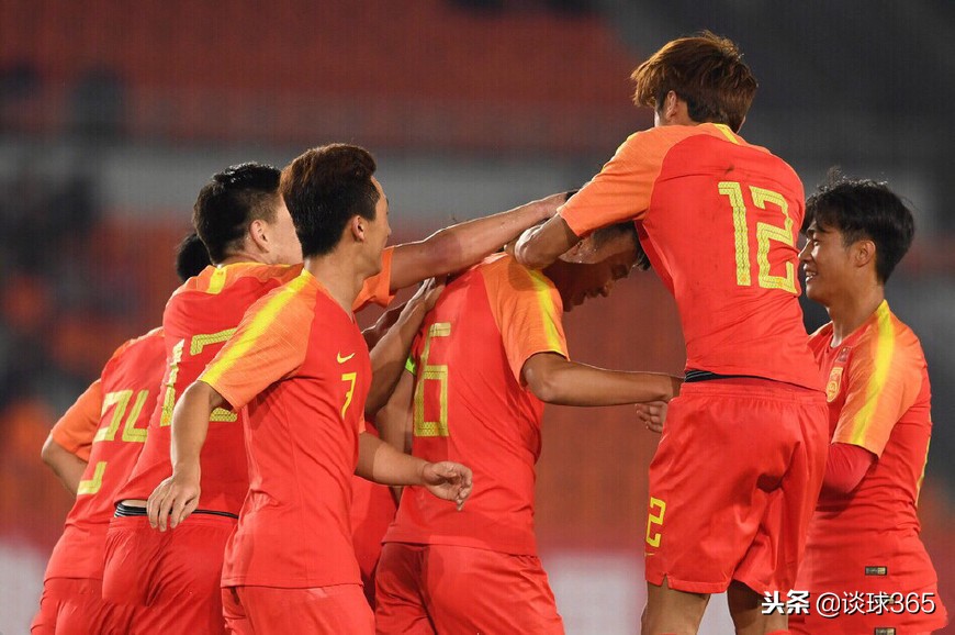 亚足联晒中国足球2018荣誉榜:女足三*荣大**誉,男足亚运16强