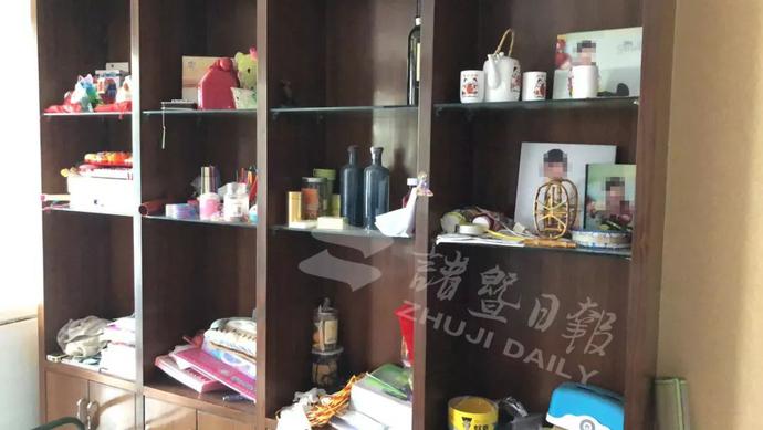 儿子自杀，留下近千万的债！诸暨法院强制腾房……