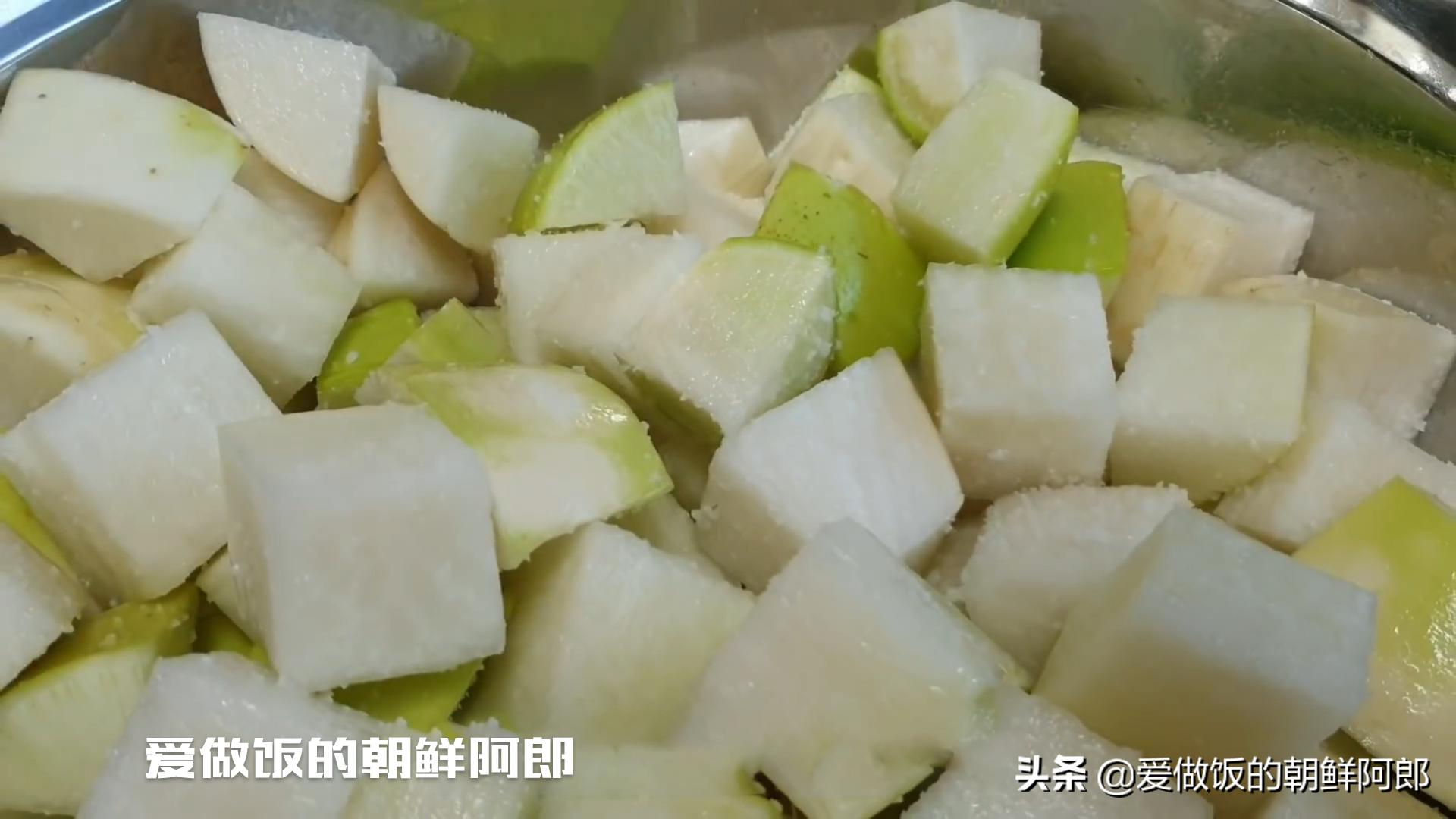 雪碧泡菜这样做酸辣爽口又开胃,雪碧白萝卜泡菜用热水过一下么