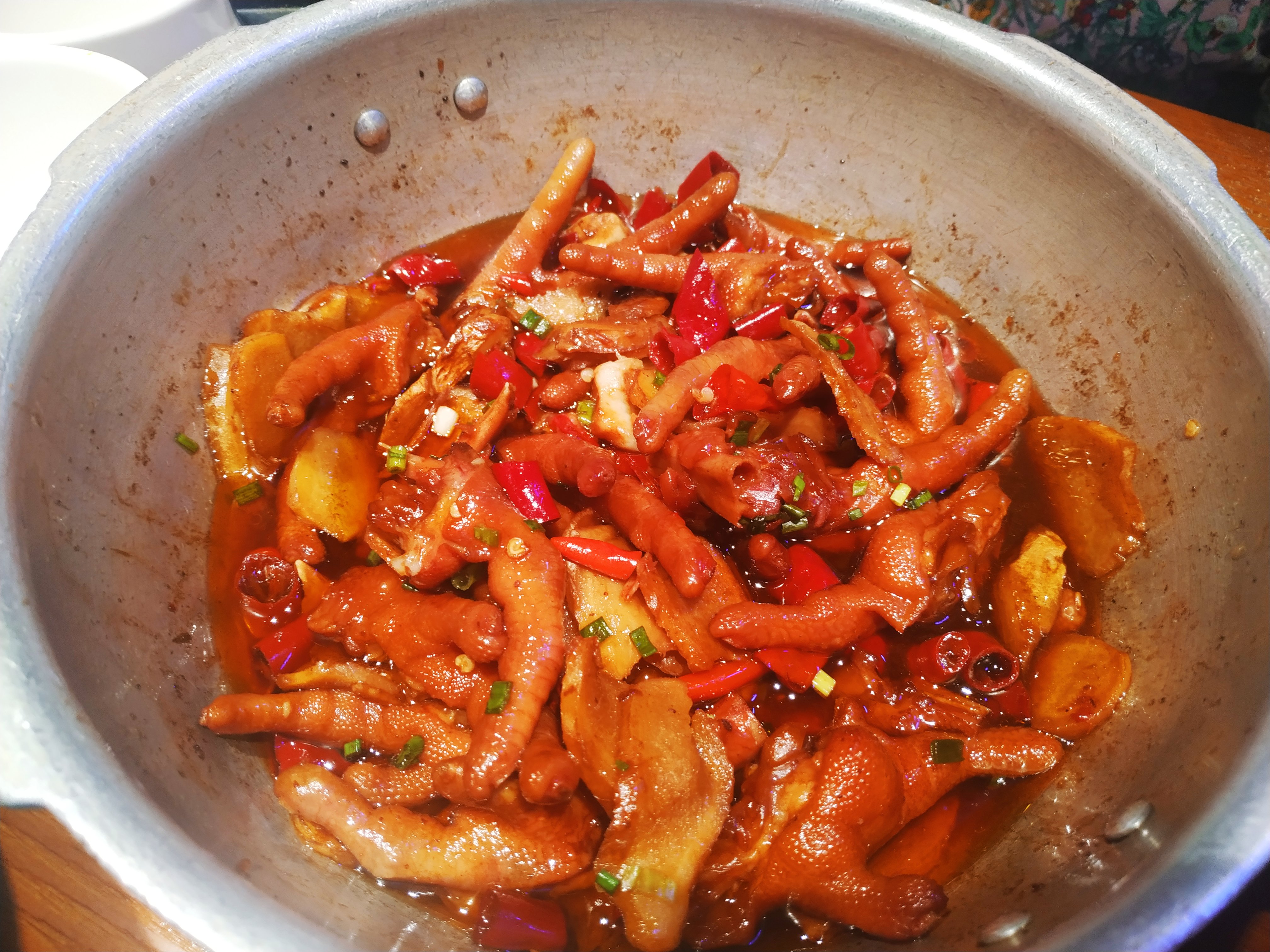 星沙好吃的小龙虾餐厅推荐,长沙星沙好吃又有气氛的餐厅